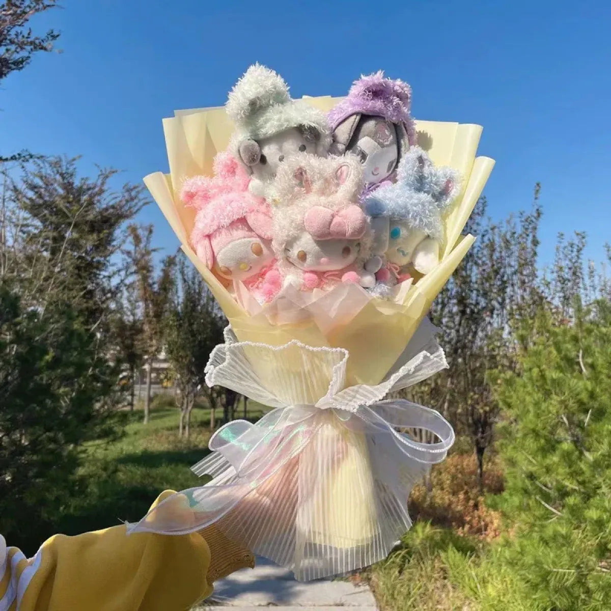 Kawaii Cinnamoroll & Kuromi Plush Bouquet – Sanrio Gift Flowers Set