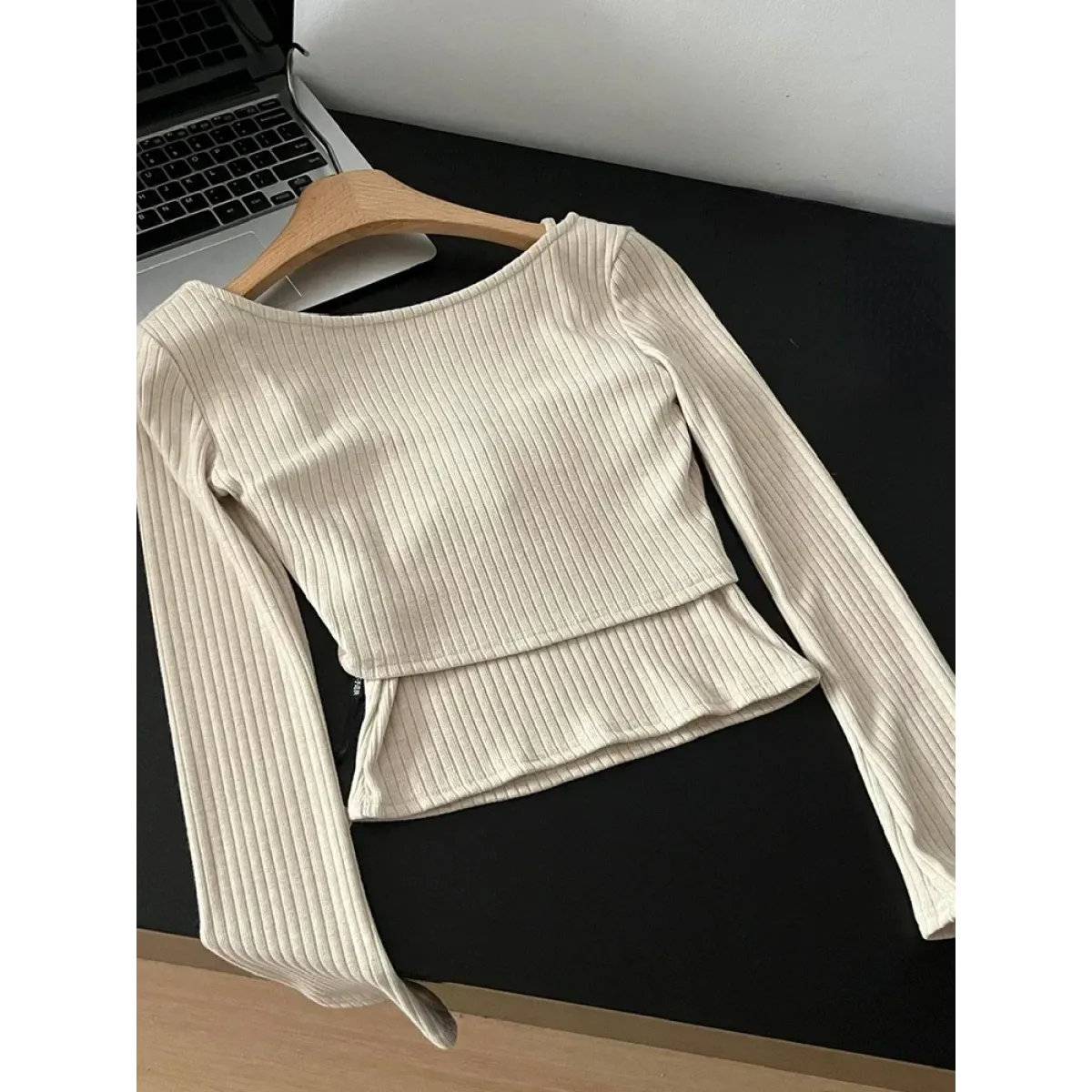 Gyaru Ribbed Knit Sweater Top